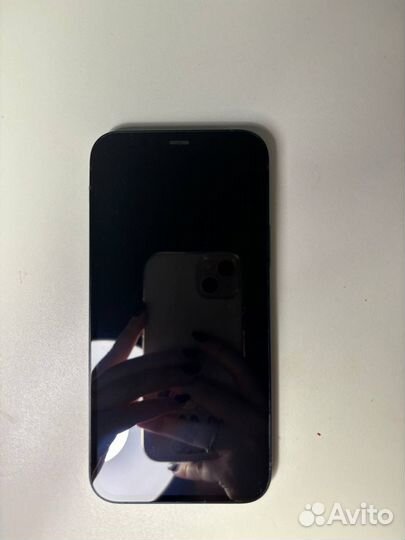 iPhone 12, 64 ГБ