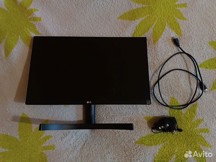 Монитор LG 21.5