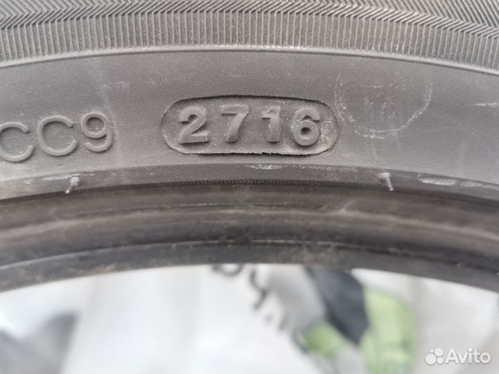 Kumho I'Zen KW31 225/45 R18 95R