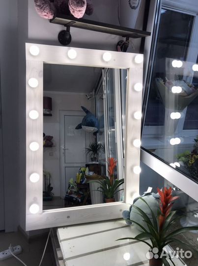Гримерное зеркало