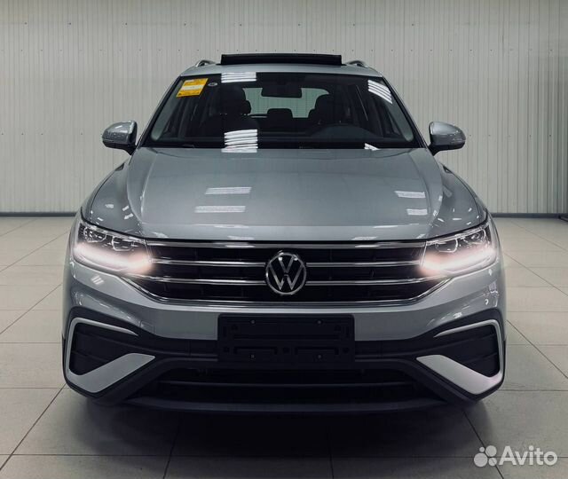 Volkswagen Tiguan 1.4 AMT, 2023, 25 км