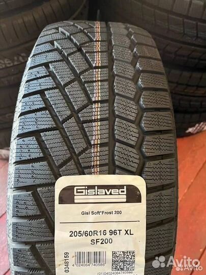 Gislaved Soft Frost 200 205/60 R16