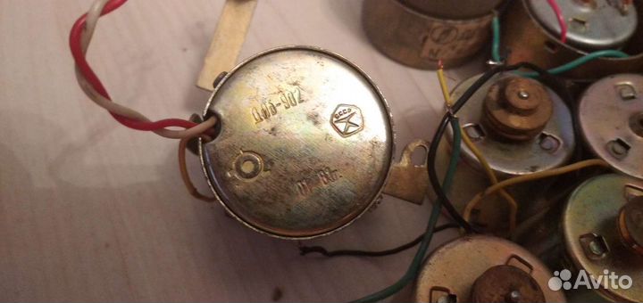 Микроэлектродвигатели