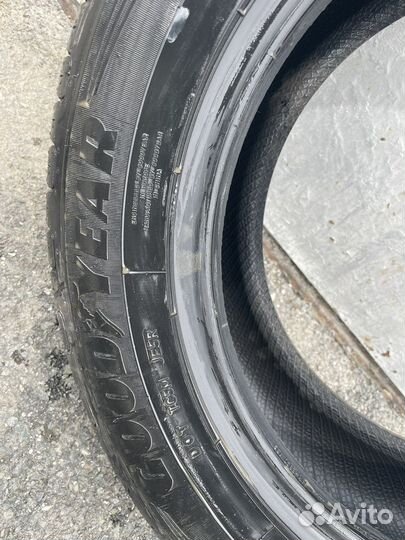 Goodyear EfficientGrip Performance 215/60 R16