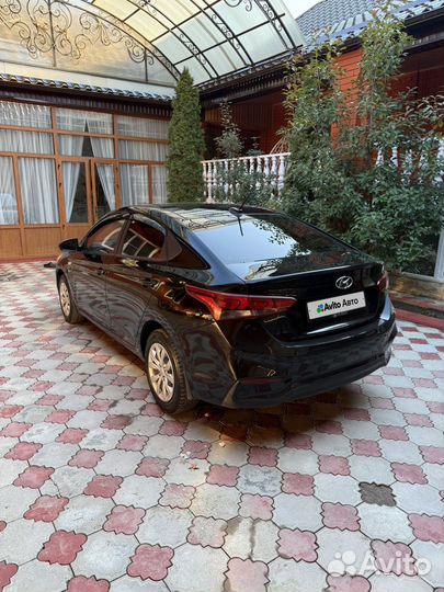 Hyundai Solaris 1.6 AT, 2018, 228 000 км