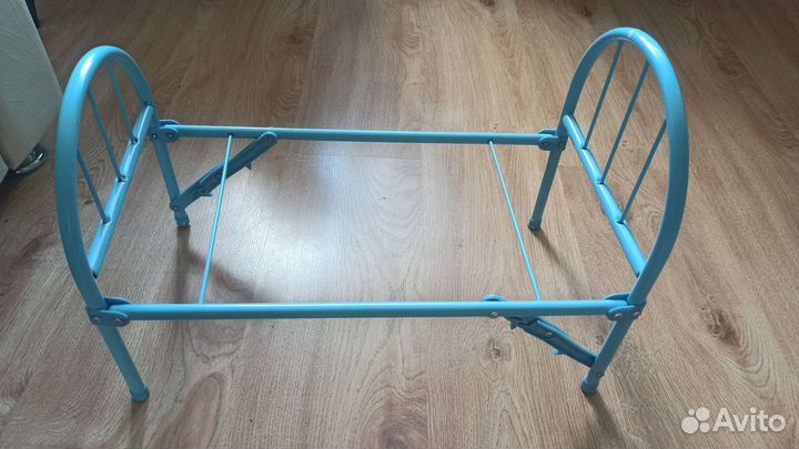 Кроватка и переноска для кукол