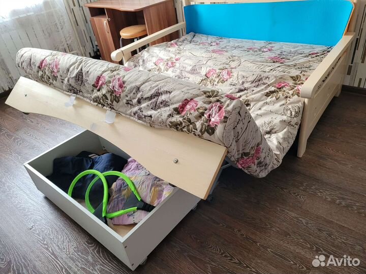 Диван кровать