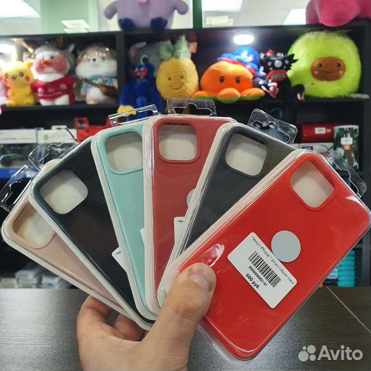 Разные чехлы на все модели iPhone в ассортименте