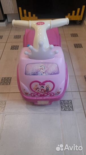 Машинка каталка для девочки, толокар