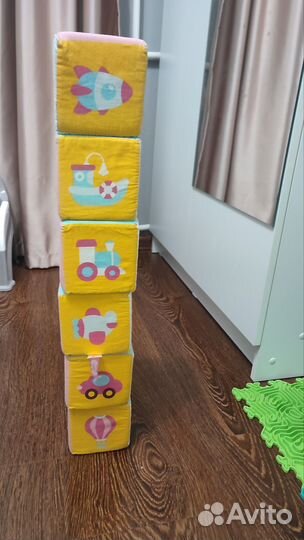 Развивающие игрушки для малышей