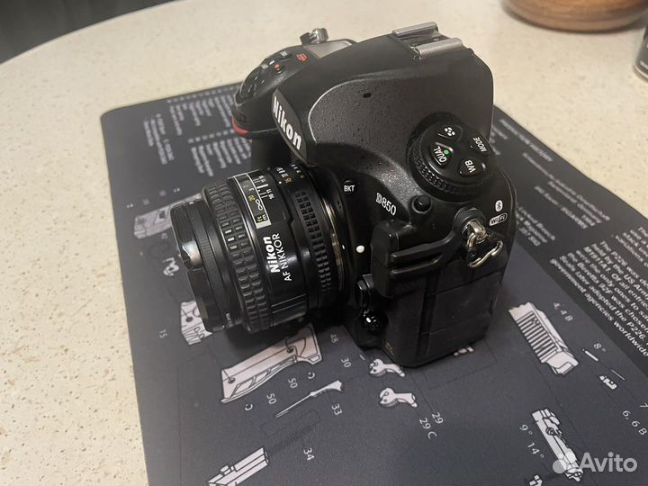 Nikkor AF 50mm f/1.4D Nikon