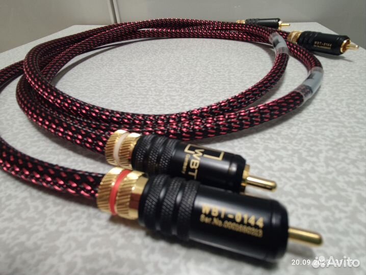 Canare l-4e6s в металлической оплётке 1 метр