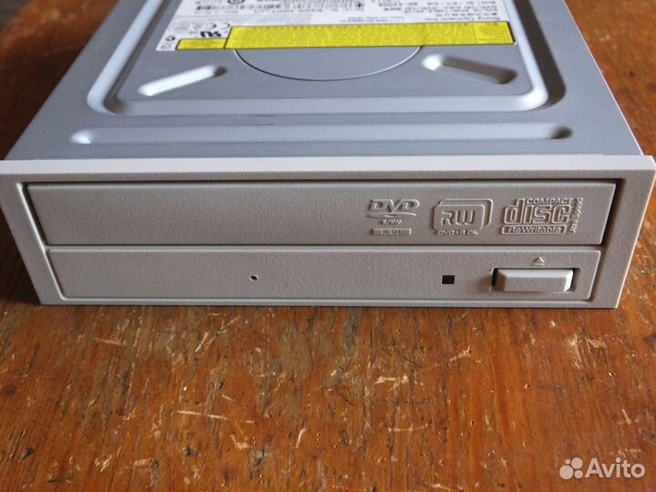 Приводы CD/DVD интерфейс IDE/SATA