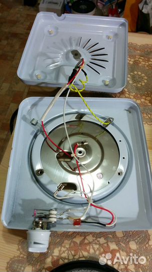 Плитка настольная электрическая Binatone