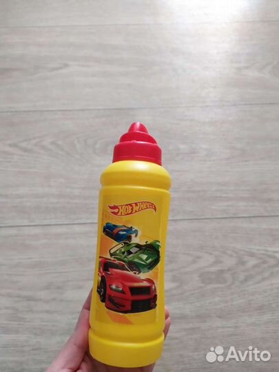 Баночка для воды хотвилс