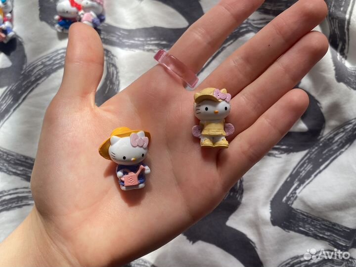 Hello kitty фигурки