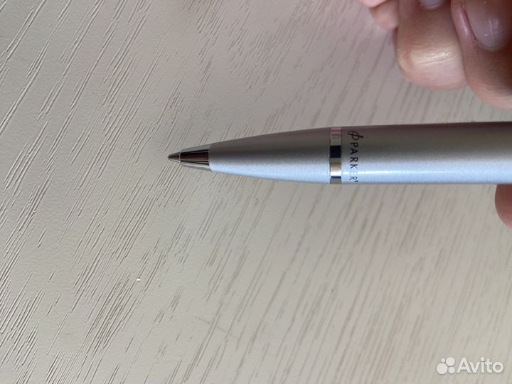 Шариковая ручка parker