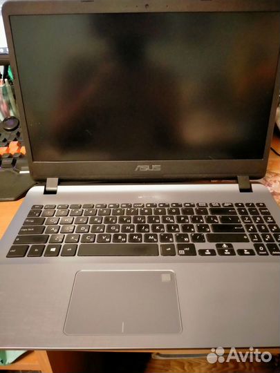 Ноутбук Asus X507U