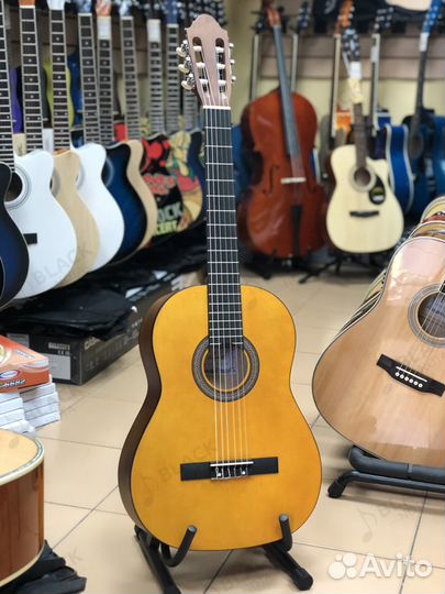 Классическая гитара для муз. школ (новая)
