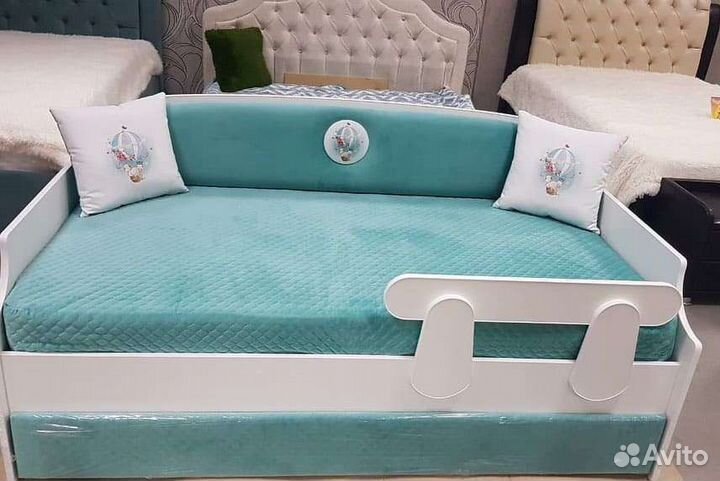 Кровать детская