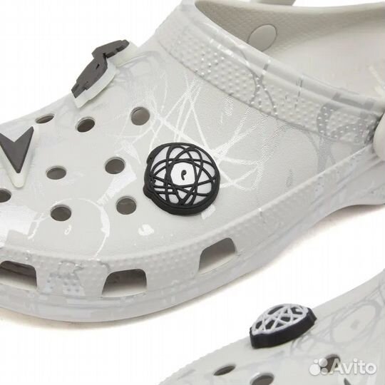 Crocs x Futura Laboratories