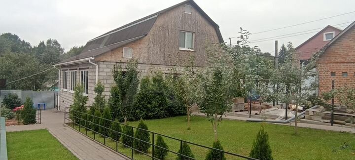 Дом 113 м² на участке 11,2 сот.