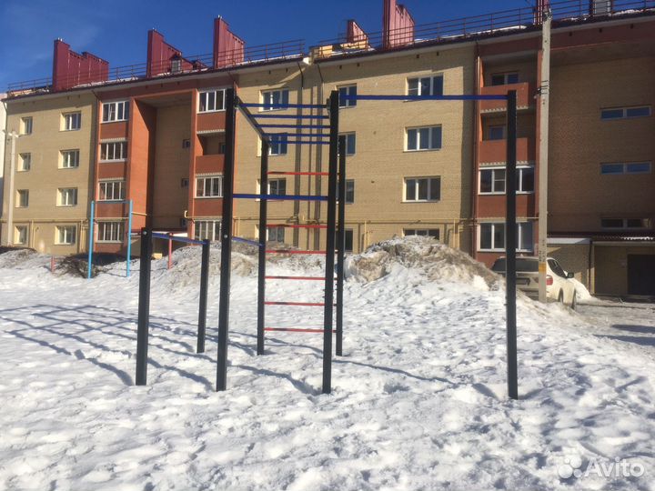 Уличный спортивный комплекс детям и взрослым