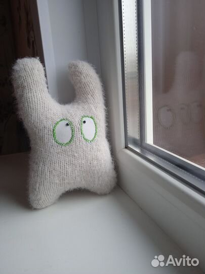 Игрушка монстрик