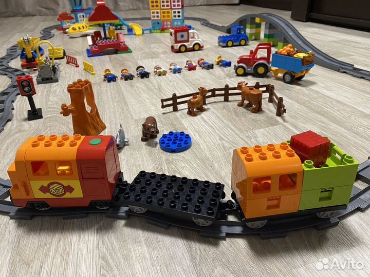 Lego duplo поезд