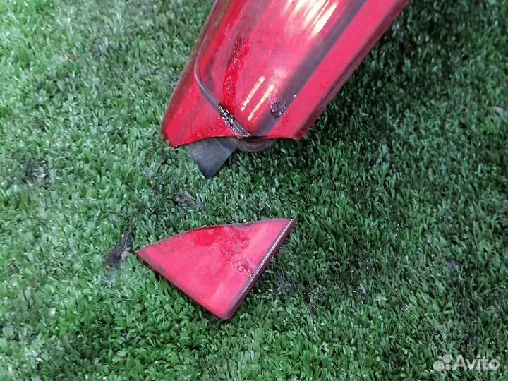 Фонарь ниссан пресадж TU31