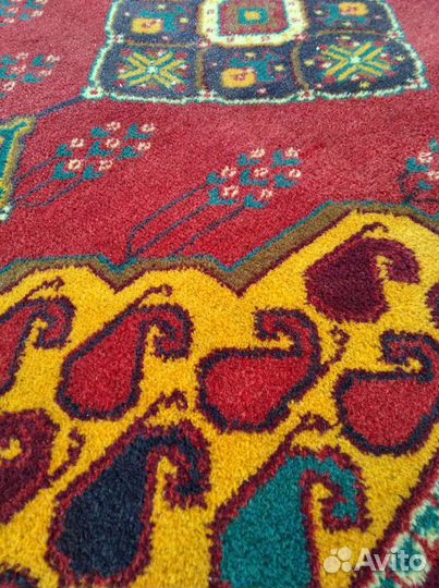 Ковер шерстяной