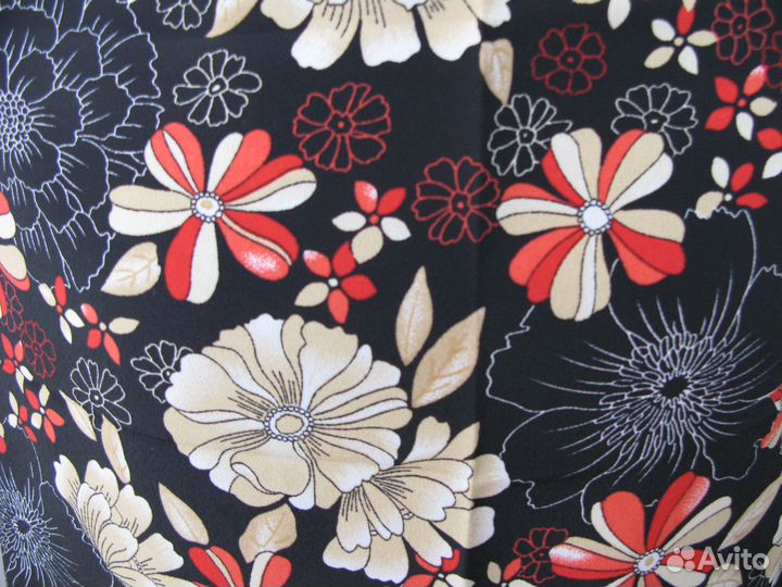 Отрез ткани на платье в винтажном стиле 150х160 см