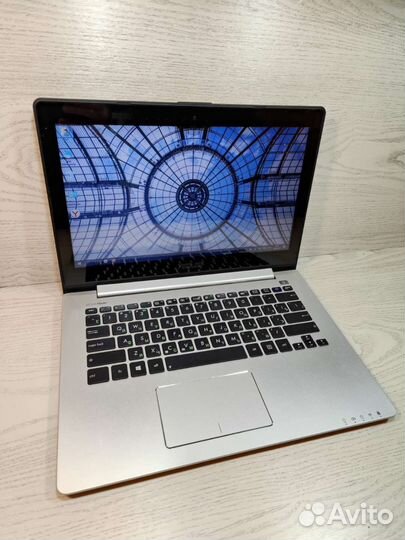 Asus S300/13'3/4озуSSD256/i5-3317u идеал