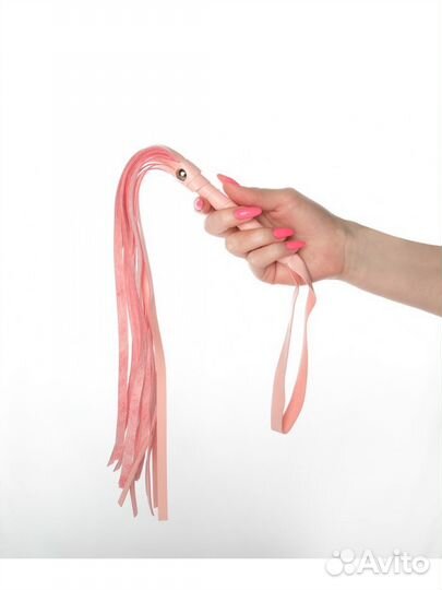 Плетка кожаная, 55 см, в розовом и черном цвете