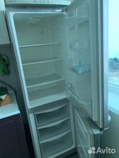 Холодильник