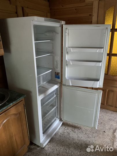 Холодильник
