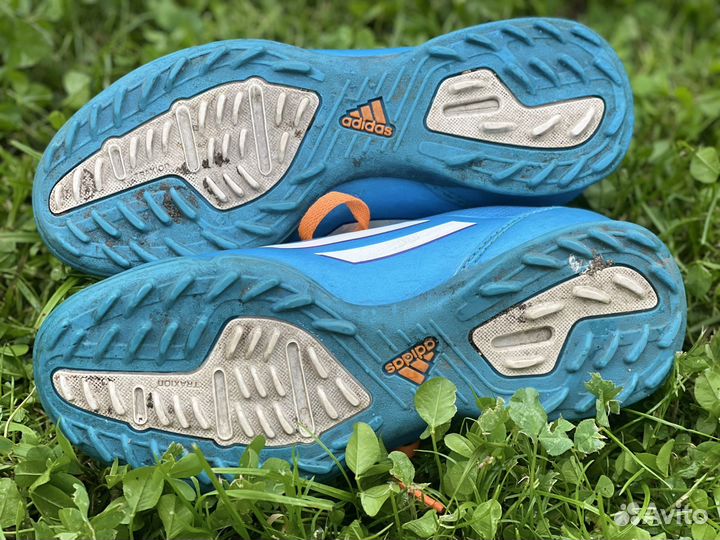 Футзалки adidas
