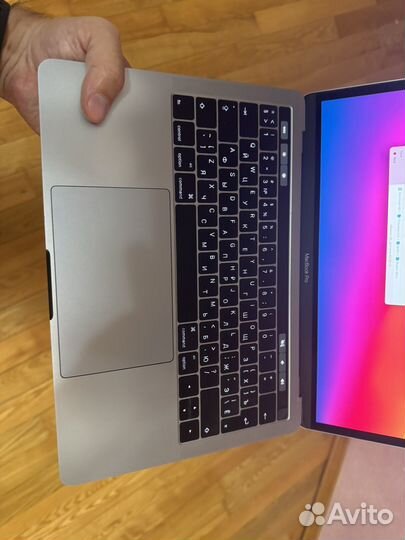 Macbook pro 13 2016 touch bar