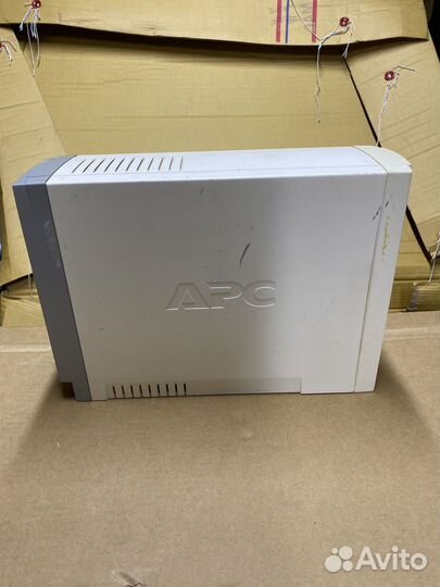 Ибп APC Back-UPS RS 800