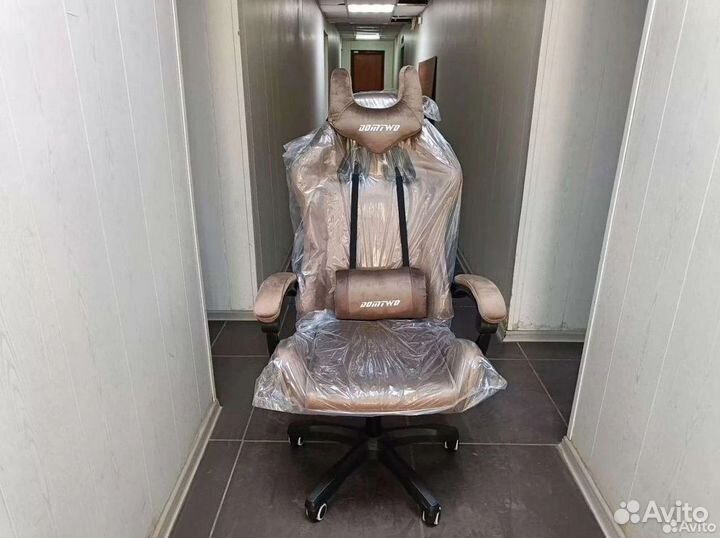 Кресло для игр. Игровое кресло с массажем