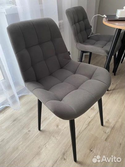 Мягкие стулья для кухни