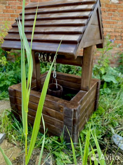 Колодец декоративный