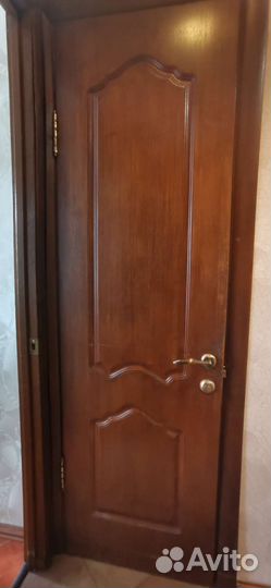 Двери межкомнатные 5 штук