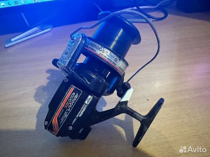 Катушка безынерционная Shimano Aerocast 4000EX