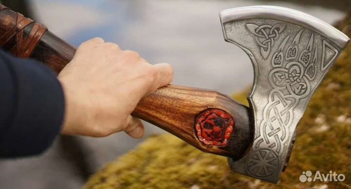 Топор кованый Медвежий коготь