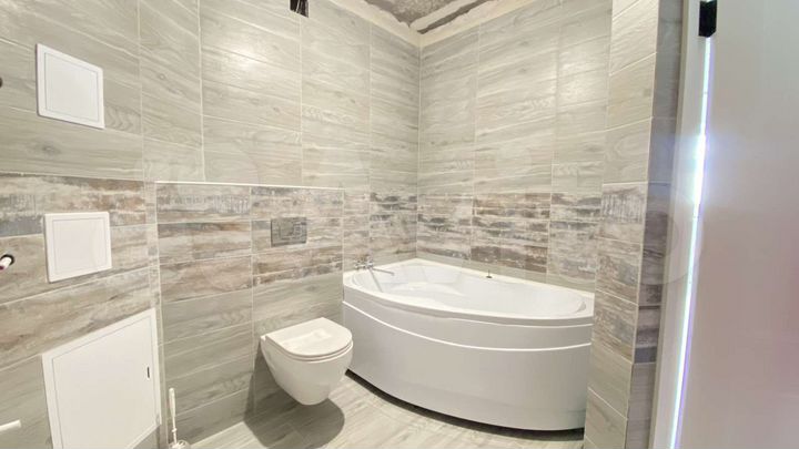 2-к. квартира, 55 м², 7/16 эт.