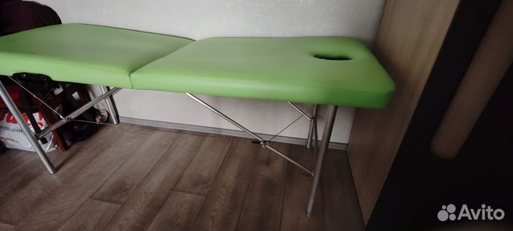 Массажная кушетка