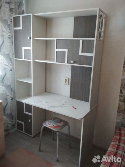 Компьютерный стол новый