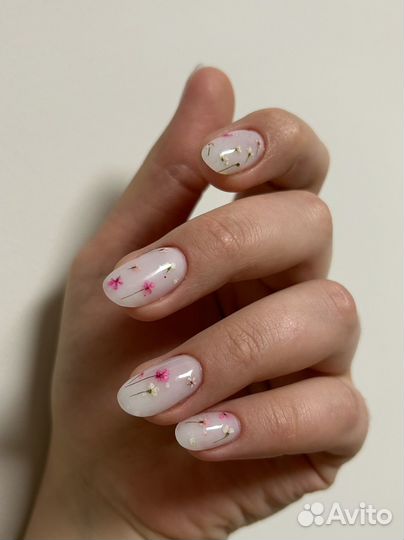 Наращивание ногтей