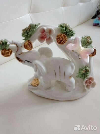 Статуэтки слоник